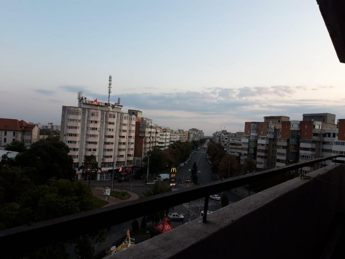 Hellen'S Ultracentral Apartament Buzău Exterior foto